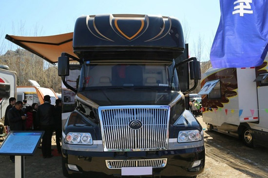 ��ͨչ�۳�500���������