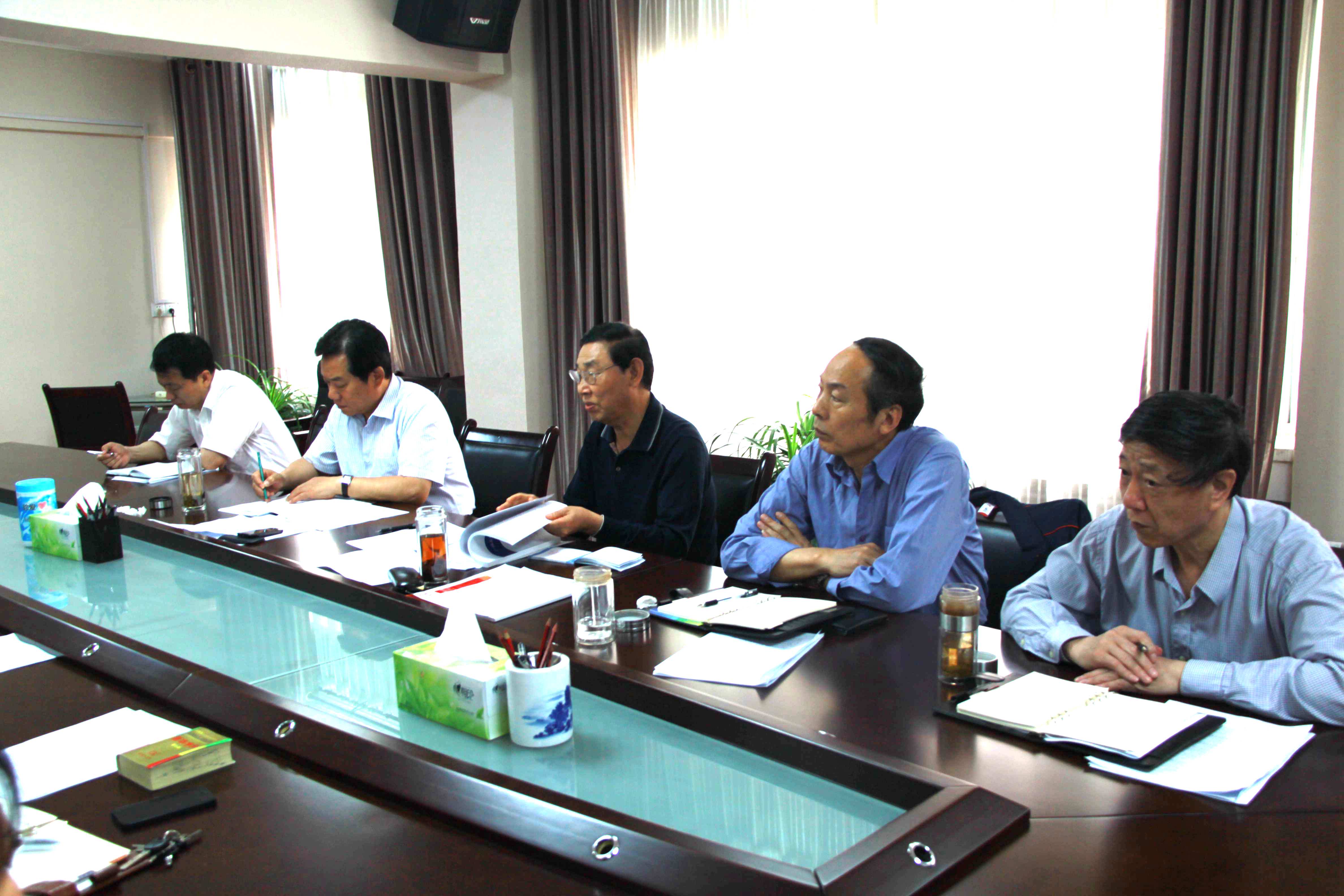 �С������ٿ��ϰ��깤���ƽ���